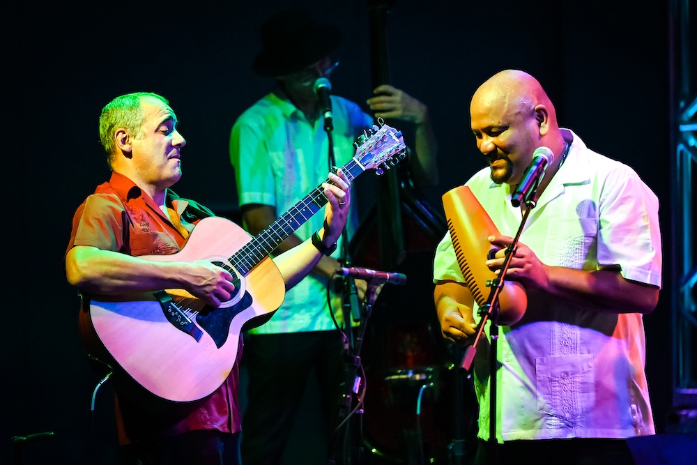 Kiki Valera y su Son Cubano playing musical instruments